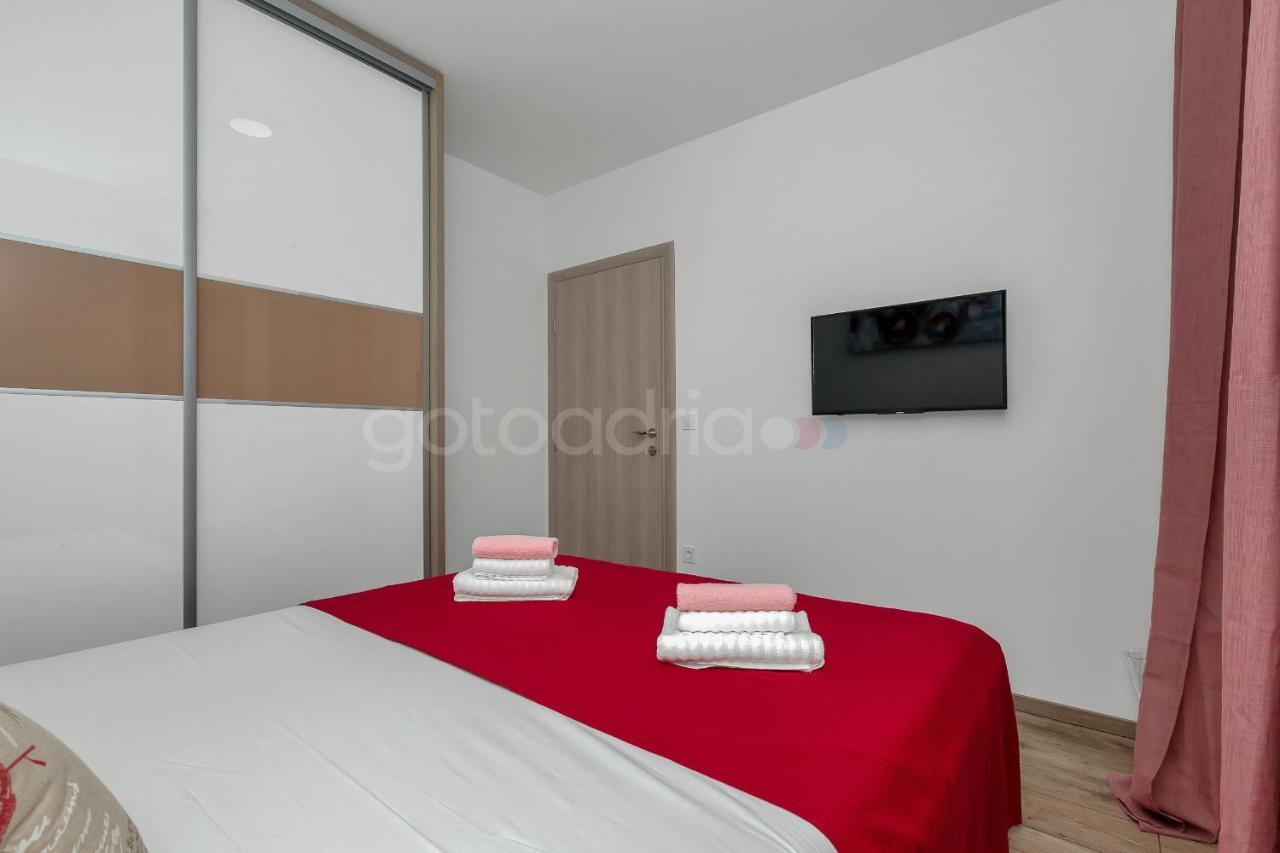 Luxury Apartment Poseidon - Free Beach Parking Makarska Zewnętrze zdjęcie