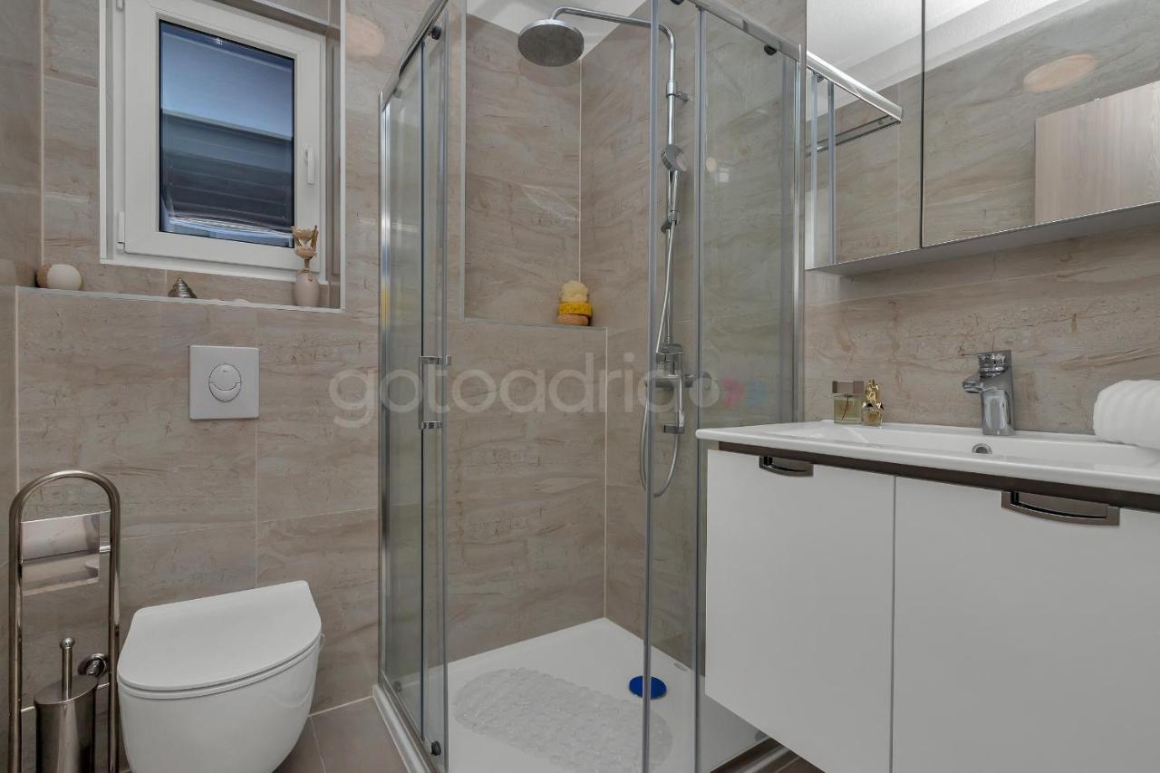 Luxury Apartment Poseidon - Free Beach Parking Makarska Zewnętrze zdjęcie