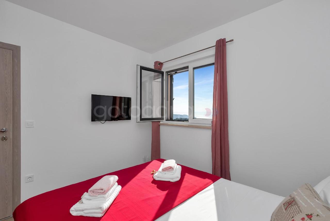 Luxury Apartment Poseidon - Free Beach Parking Makarska Zewnętrze zdjęcie